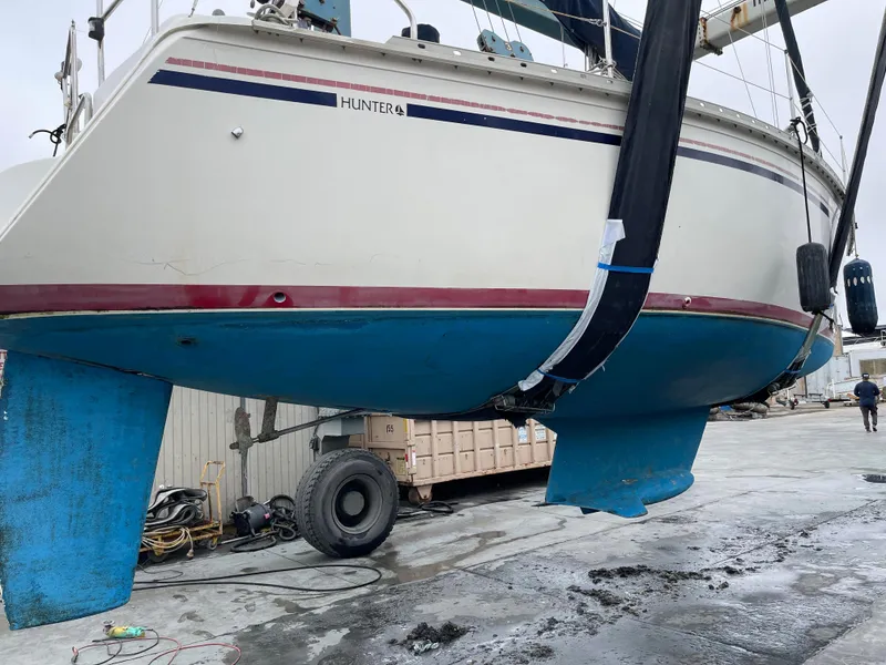 1991 Hunter 28 Sloop
