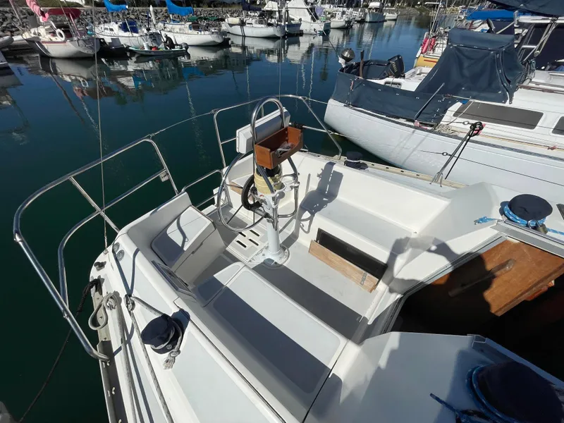 1991 Hunter 28 Sloop