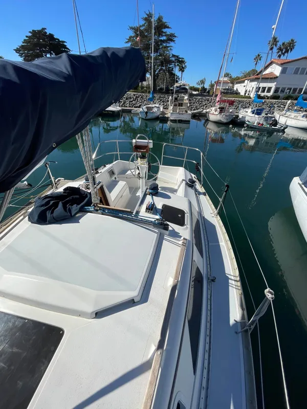 1991 Hunter 28 Sloop