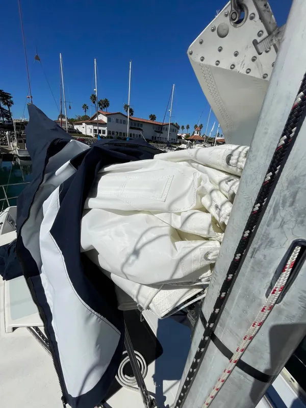 1991 Hunter 28 Sloop