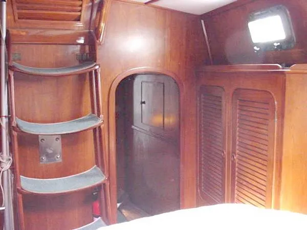 Aft Cabin Entrance