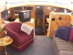 1985 Mainship Double Cabin