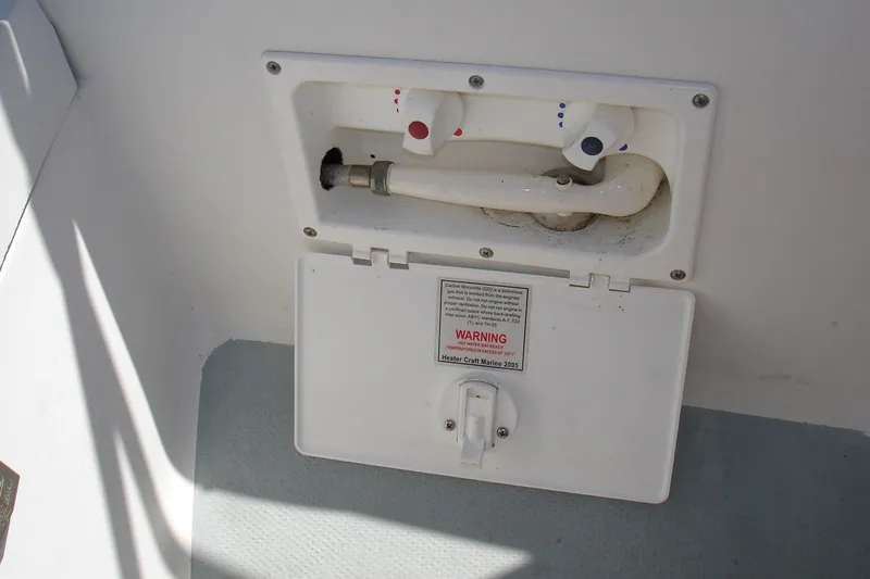 Cockpit/outside shower
