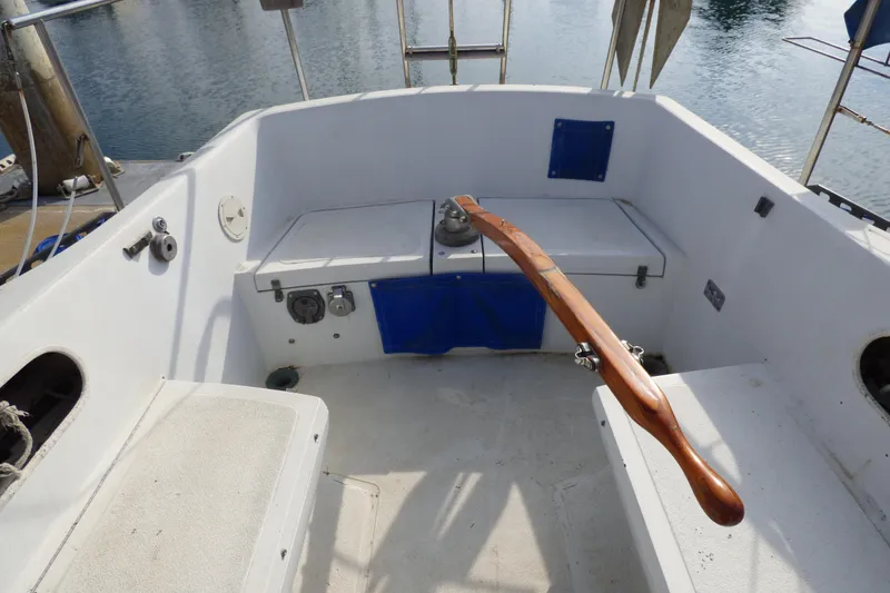 1973 Islander 36 Sloop