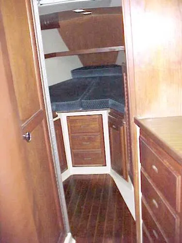forward berth
