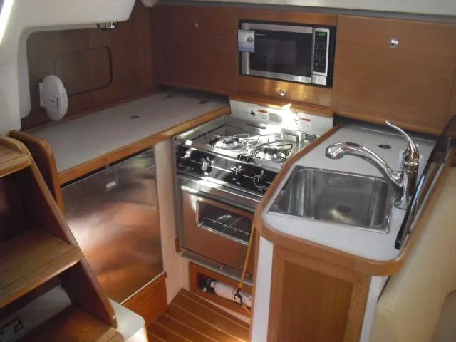 2013 Catalina 315