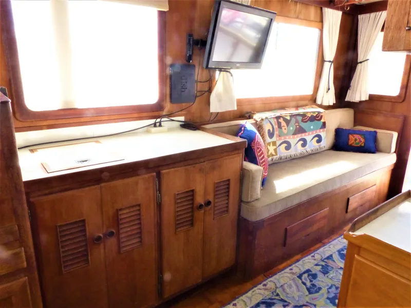 1977 Marine Trader Europa