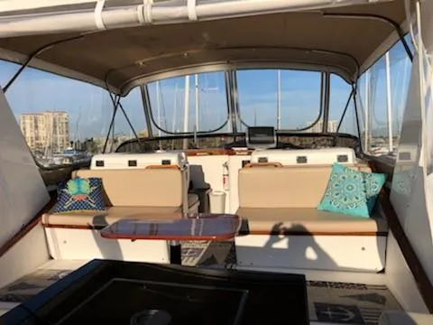 Looking into Covered Helm Area from Sundeck