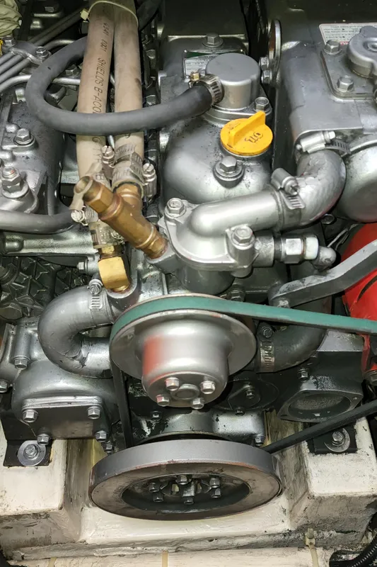 2002 Saga 43