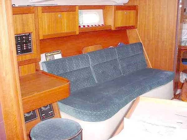 1997 Hunter 376