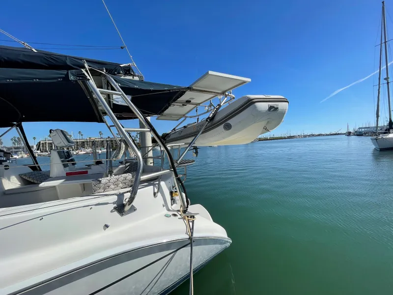 2003 Hunter 410