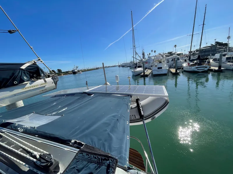 2003 Hunter 410