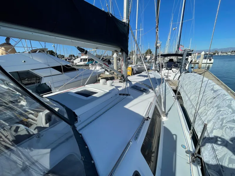 2003 Hunter 410