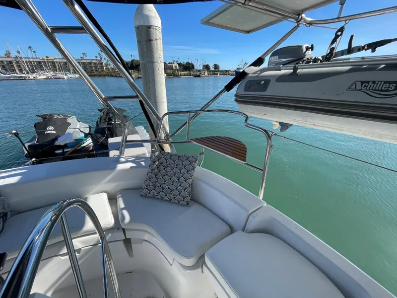 2003 Hunter 410
