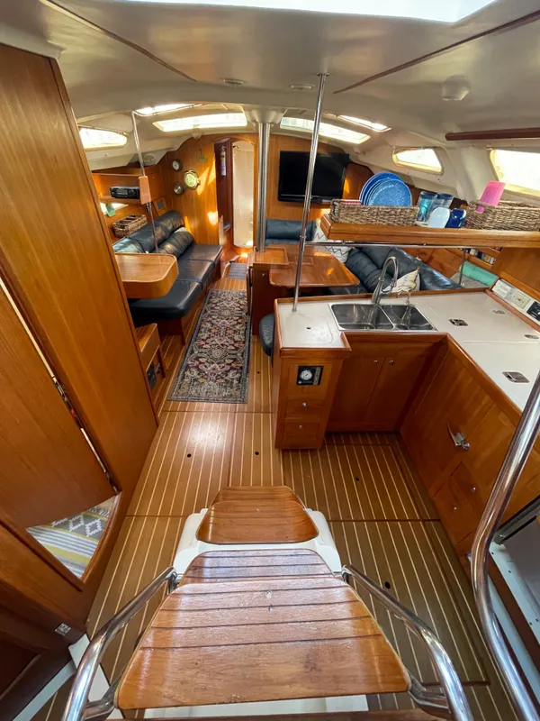 2003 Hunter 410