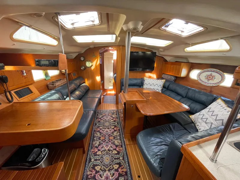 2003 Hunter 410