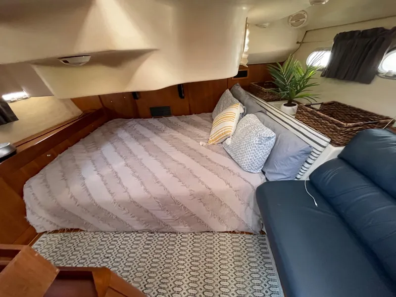 2003 Hunter 410