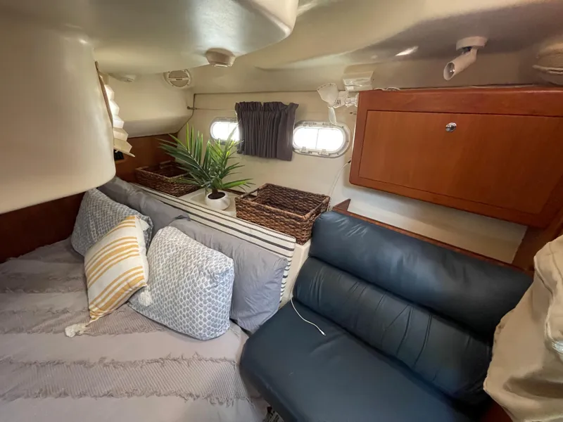 2003 Hunter 410