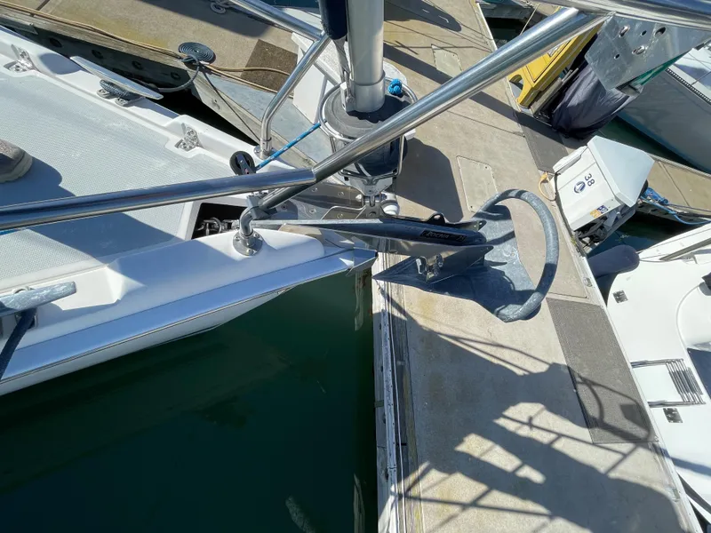 2003 Hunter 410