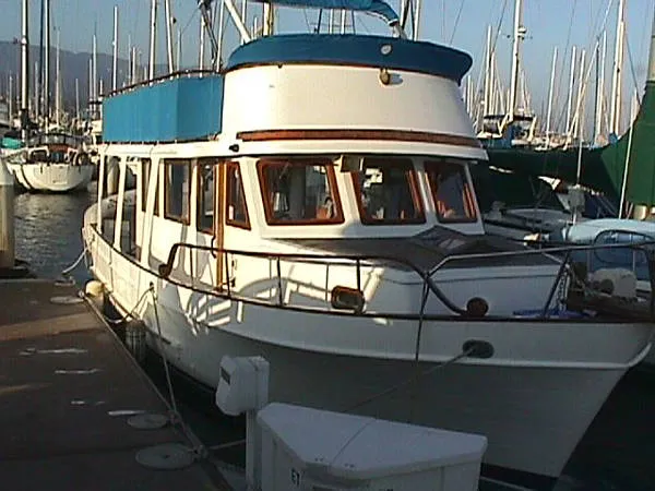 1977 C&L Marine Trader Europa