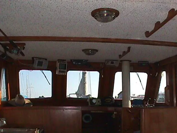 1977 C&L Marine Trader Europa