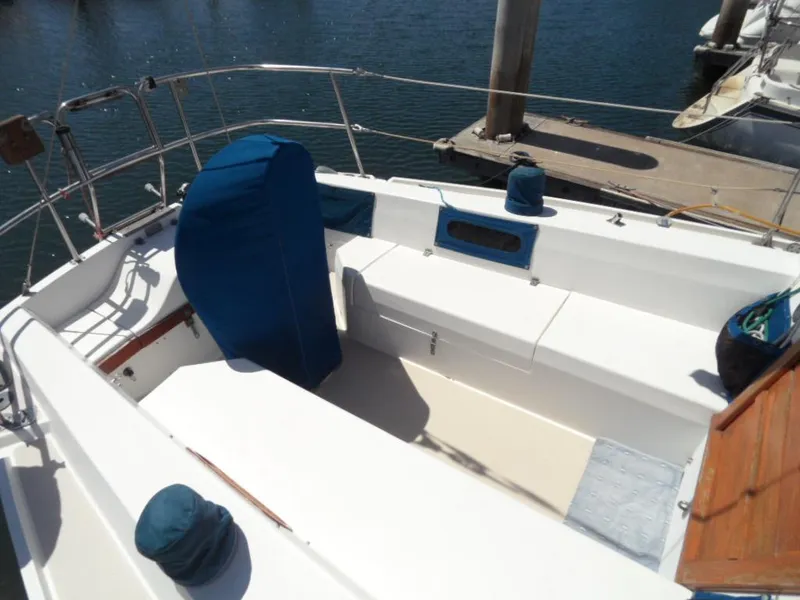 1987 Catalina 34