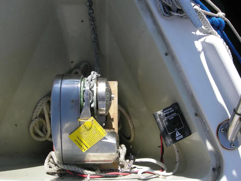 Electric Windlass