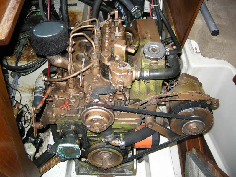 Universal 24HP Diesel (2030 Hours)
