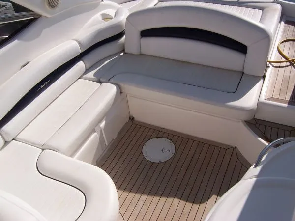 Cockpit seating aft