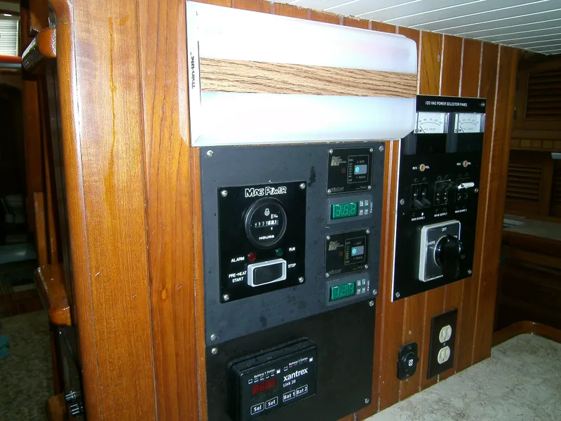 1986 Liberty 49
