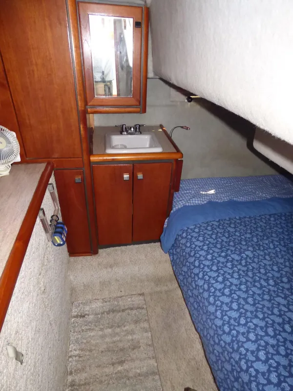 1988 Bayliner 32 Motoryacht