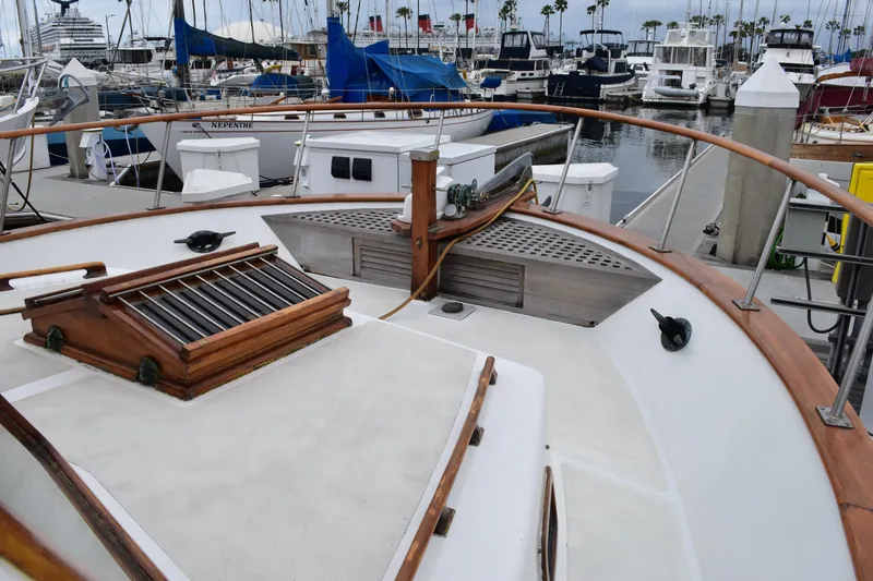 1980 Heritage Yachts 42