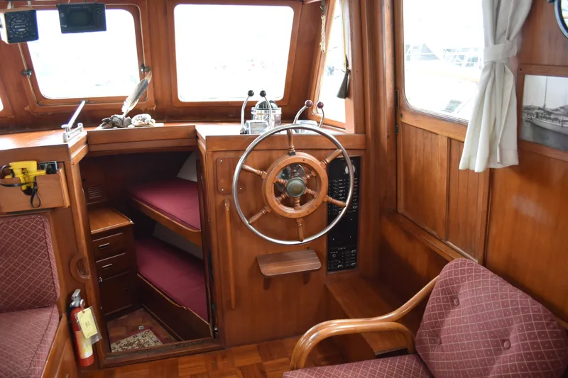1980 Heritage Yachts 42