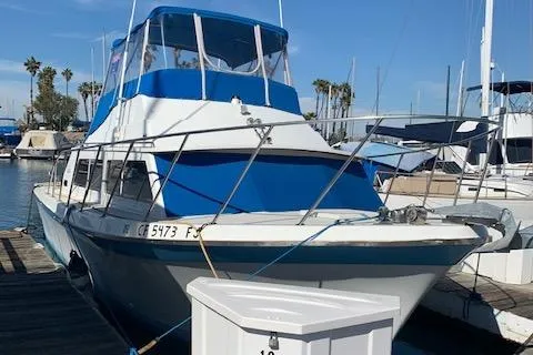 1974 Luhrs 32
