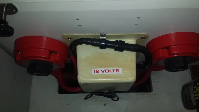 Battery Selector Swithes
