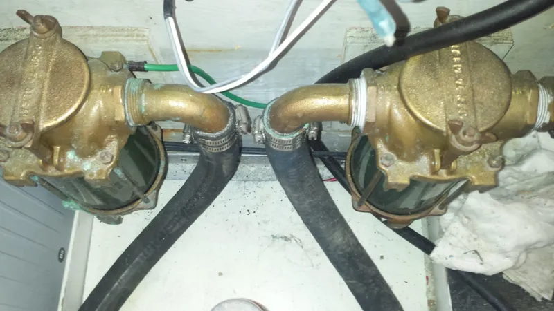 Raw Water Engine Intake Filters