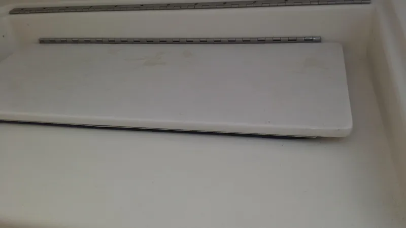 Built-in Bait Tank behind Passengers Seat