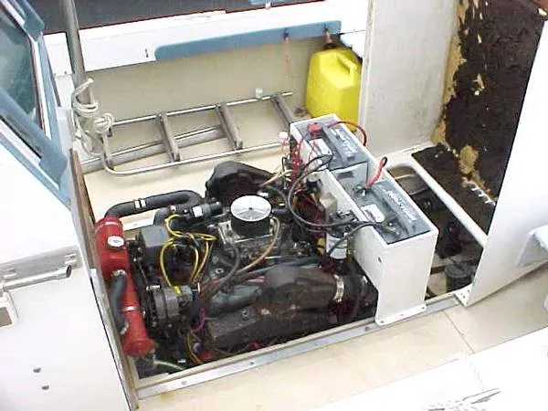 1986 Shamrock Pilothouse