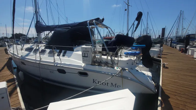 2000 Hunter 460