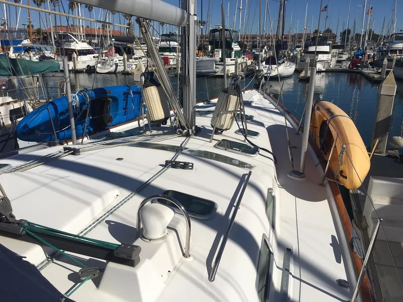 2004 Beneteau 473