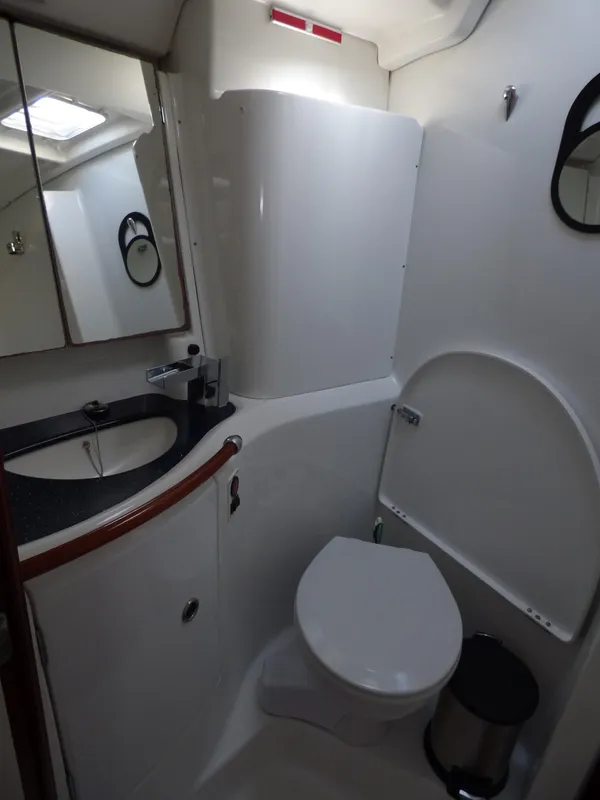 2004 Beneteau 473