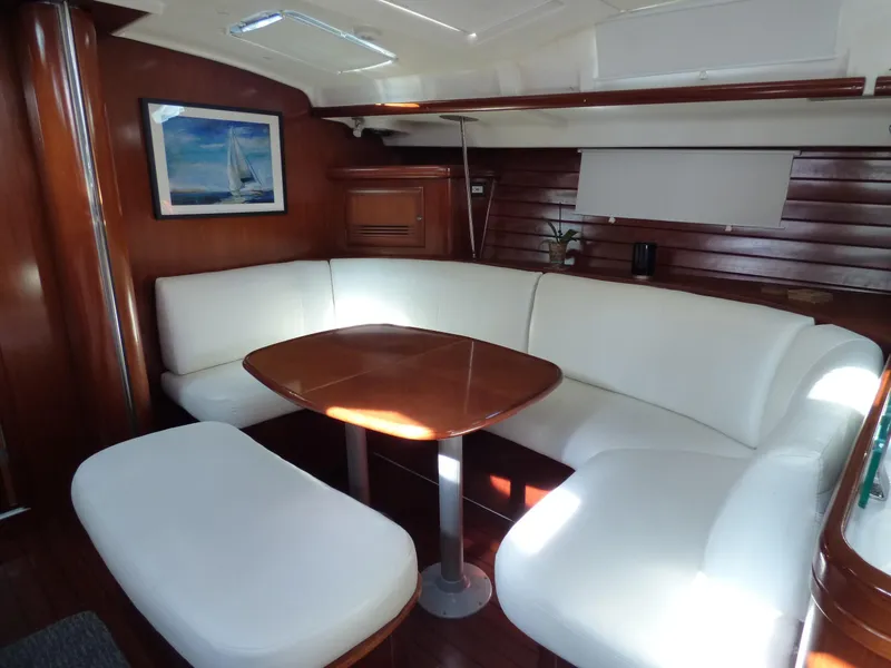 2004 Beneteau 473