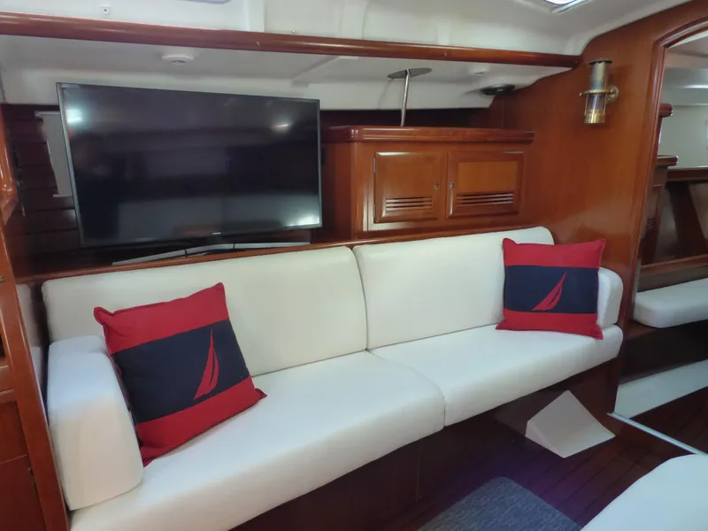 2004 Beneteau 473