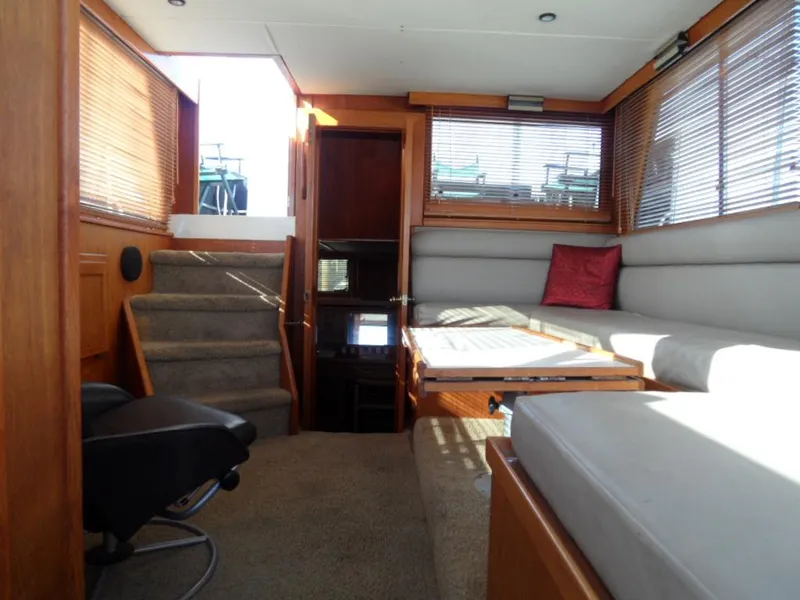 1988 Cooper 35 Motor Yacht
