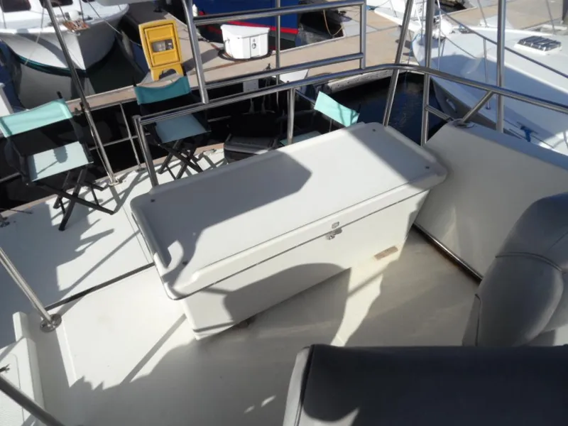 1988 Cooper 35 Motor Yacht