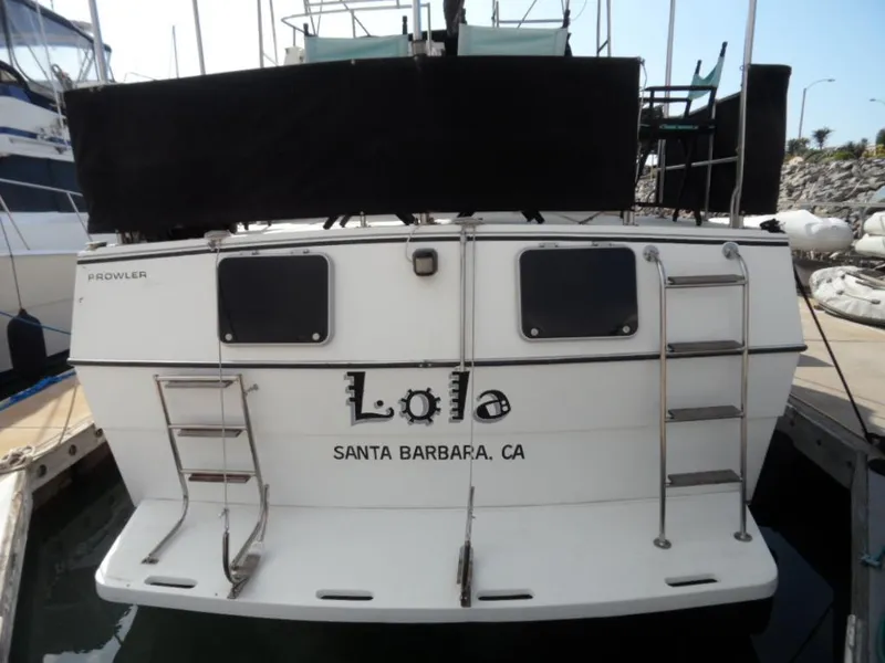 1988 Cooper 35 Motor Yacht