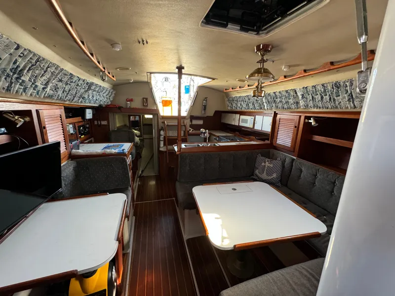 1989 Catalina Sloop