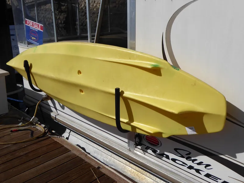 2005 Sun Tracker PARTY BARGE