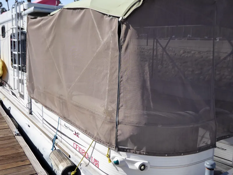 2005 Sun Tracker PARTY BARGE