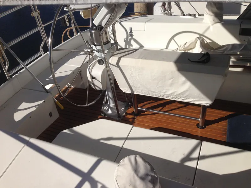 1999 Catalina 3 Cabin Centerline